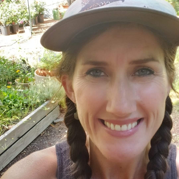 Meet your Posher, Natalya - Picture 3 of 6